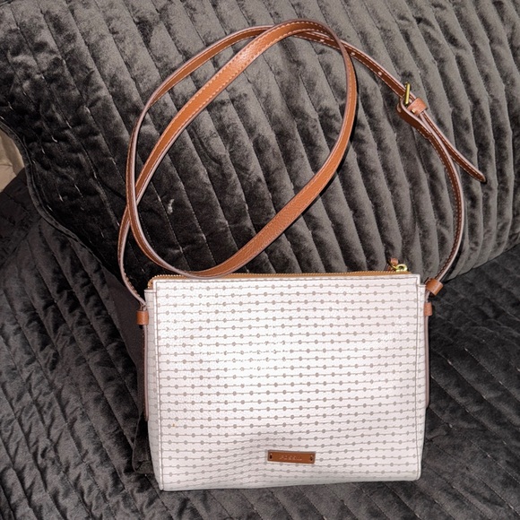 Fossil Crossbody Bag in Bone White & Gray EUC - Picture 1 of 17